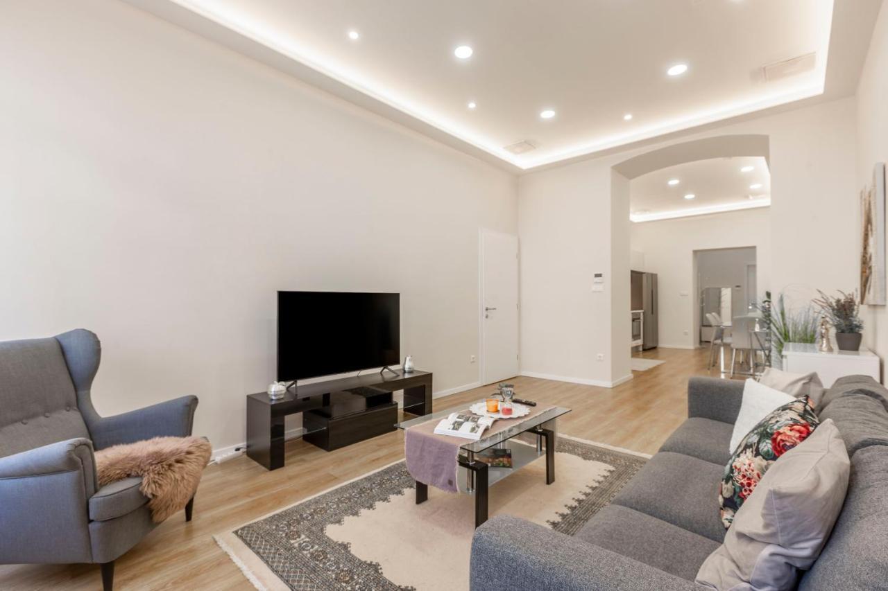 Exclusive Csengery Residence In The Heart Of Budapeste Exterior foto