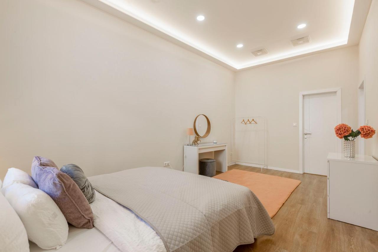 Exclusive Csengery Residence In The Heart Of Budapeste Exterior foto